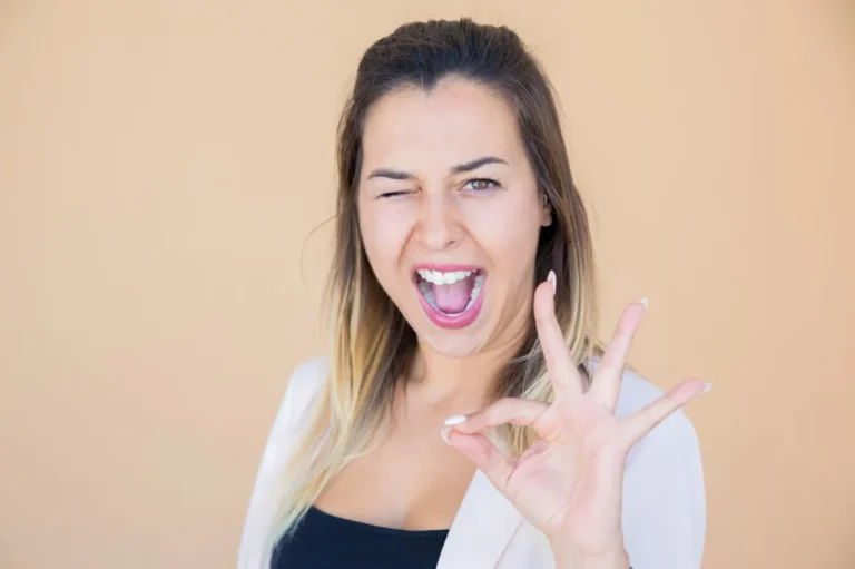Mitos sobre el blanqueamiento dental
