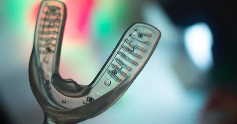 Protectores bucales personalizados vs. genéricos: ¿Cuál es la mejor opción?